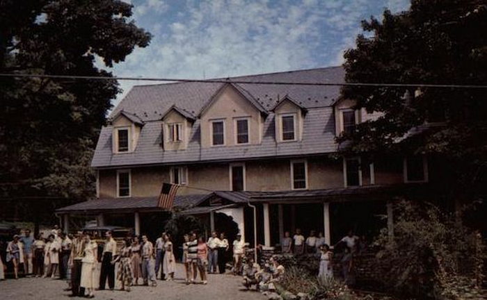 Stricklands Mountain Inn and Cottages - Vintage Postcard And Photo